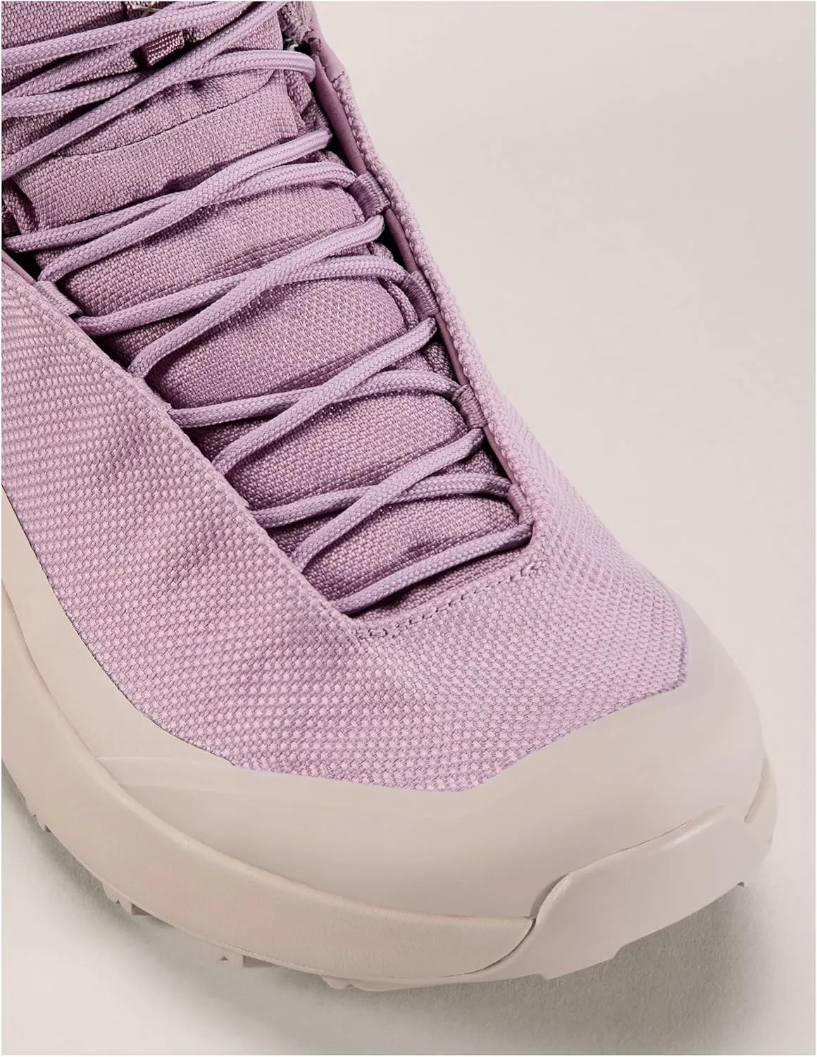 Arc'teryx Kopec Mid GTX Boot Womens | Mid-Height Trekking & Hiking Womens Shoes | Megagrip Outsole - Waterproof Shoe