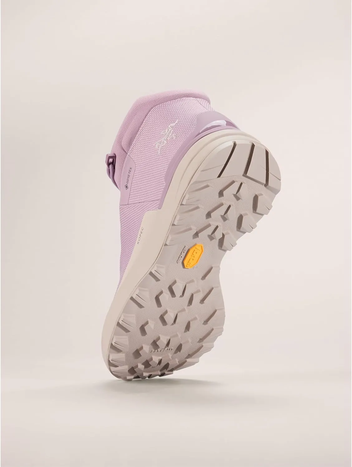 Arc'teryx Kopec Mid GTX Boot Womens | Mid-Height Trekking & Hiking Womens Shoes | Megagrip Outsole - Waterproof Shoe