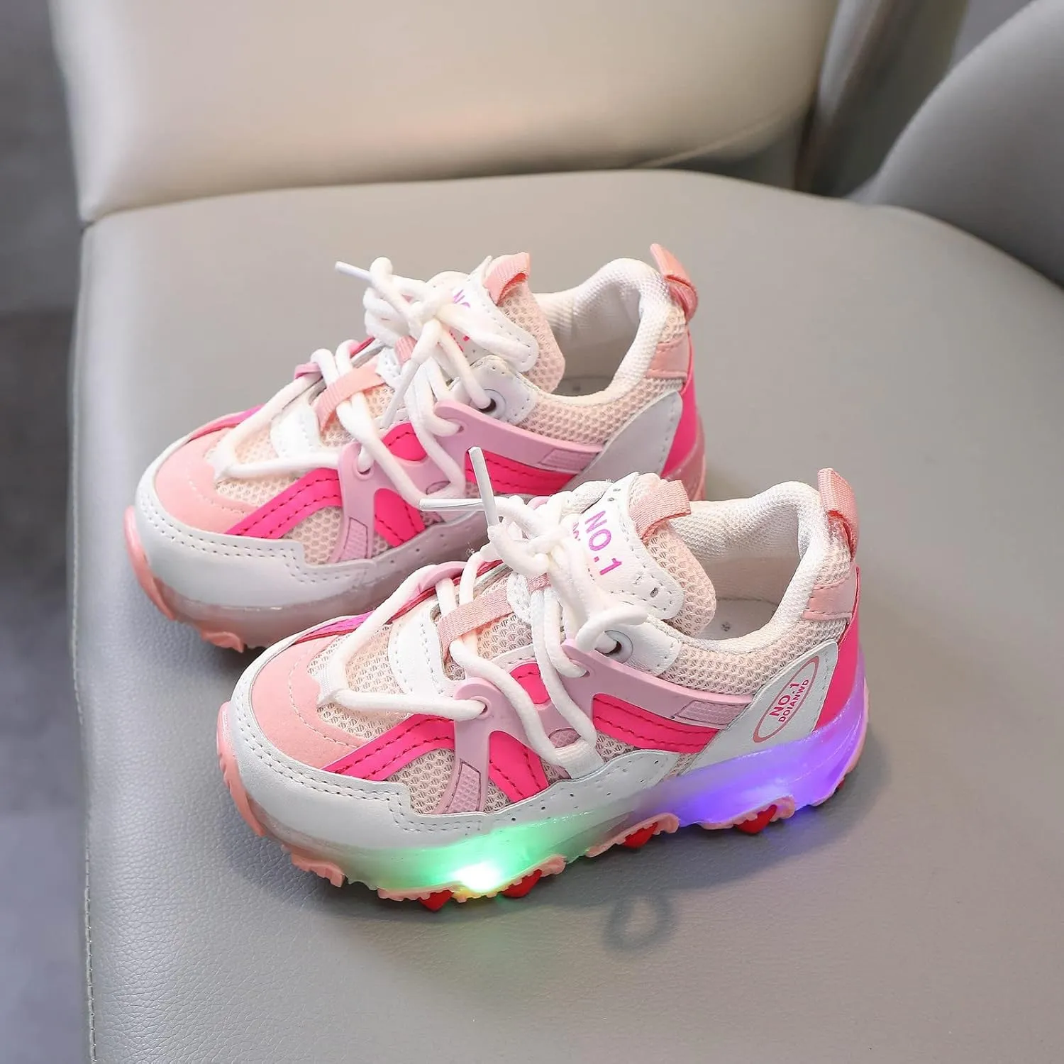 Boys Girls LED Light Up Sneakers Running Sport Shoes Lightweight Breathable Shoes for Toddler/Little Kid/Big Kid