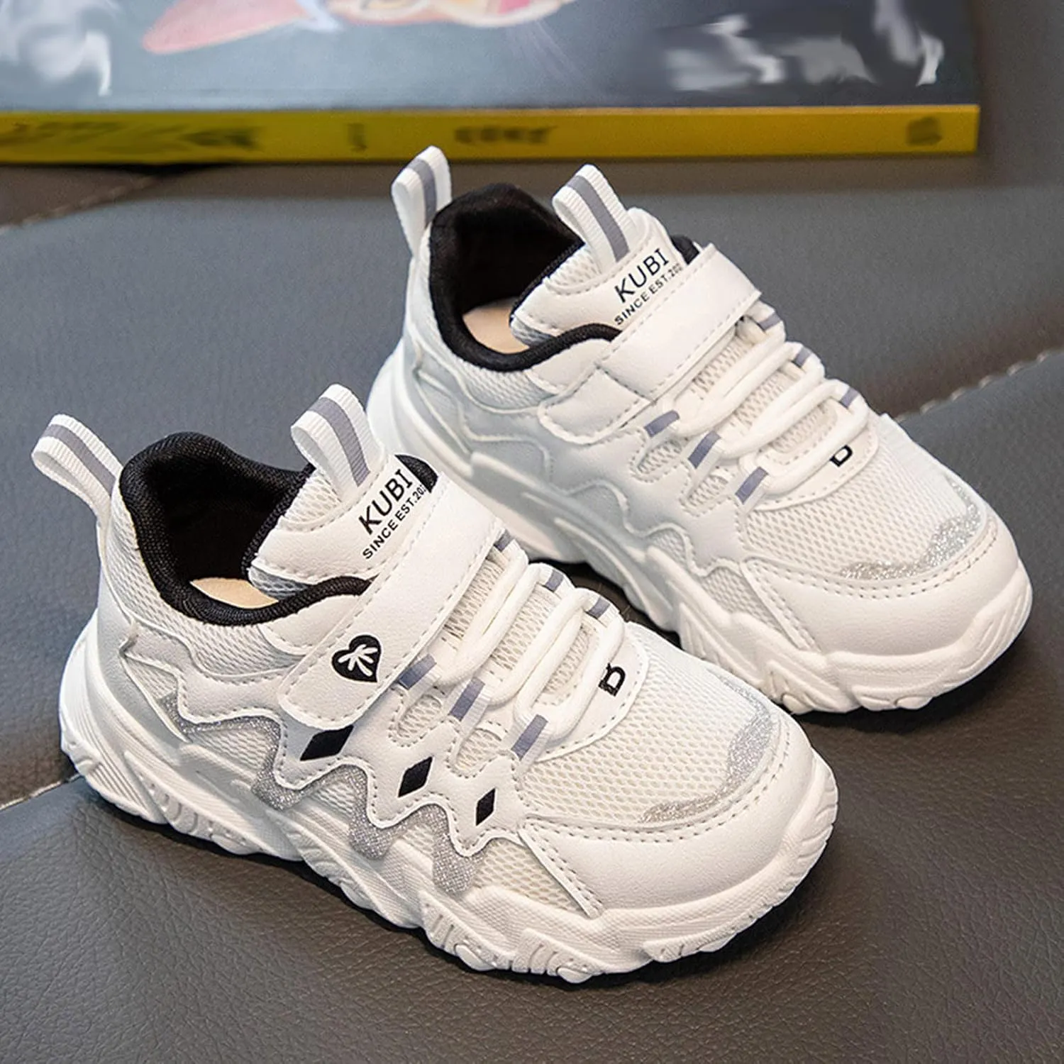 Children All Season Sports for Boys and Girls Thick Soles Non Slip Hook Loop Mesh Breathable Little Kid Girl Shoes