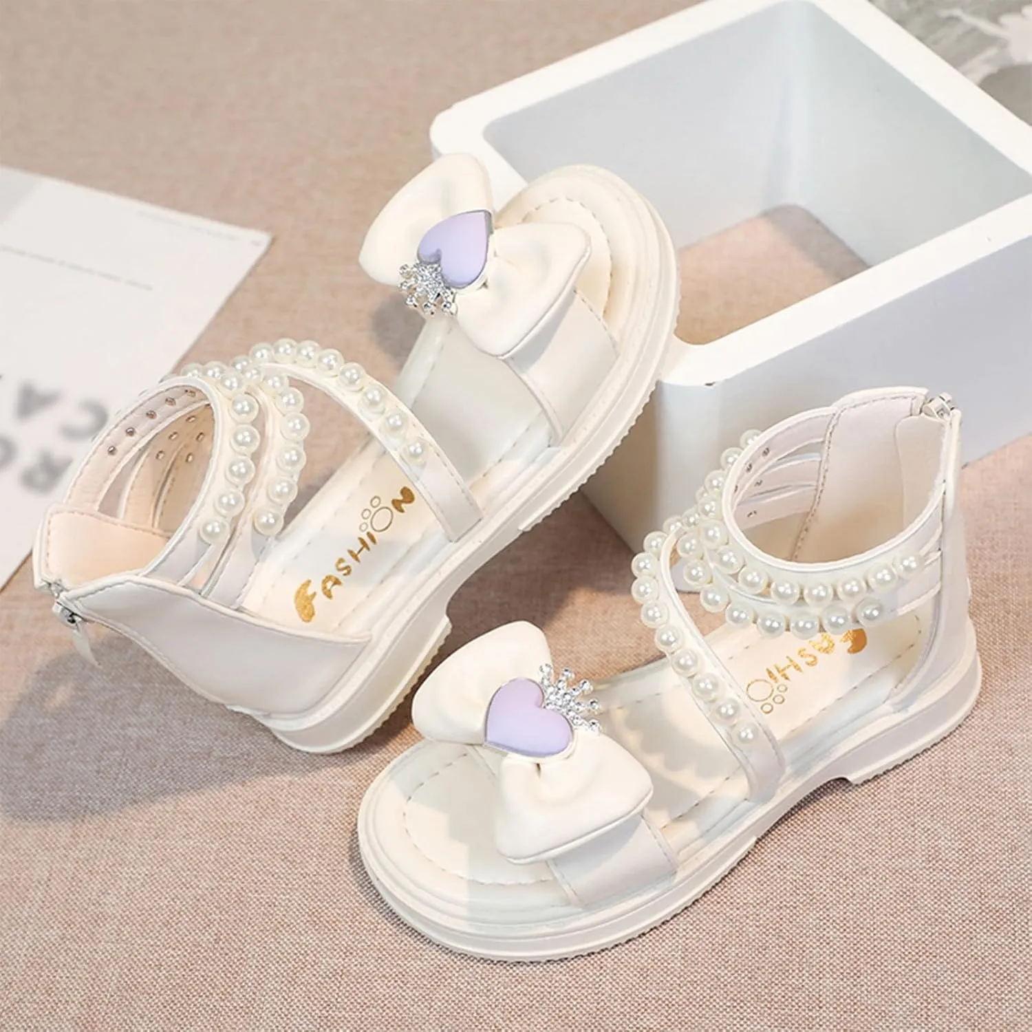 Fashionable and Versatile Shoes for Middle and Large Children Soft Soles for Little Girls Children's White Girl Sandals