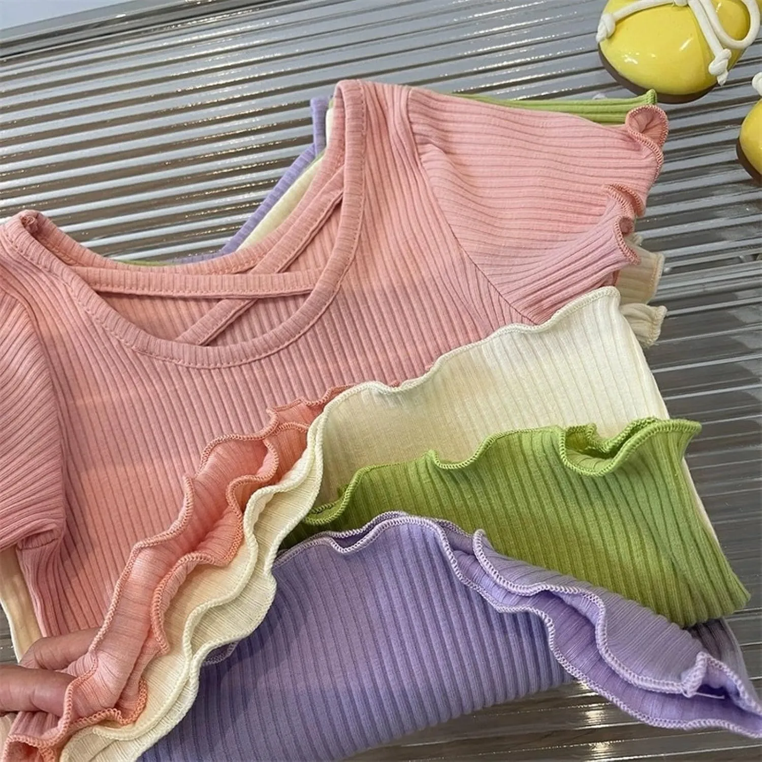 Girls Ribbed Knit T-Shirts Short Sleeve Cute Tee Flowy Ruffle Trim Blouses for Toddler Girls Knit Tops Summer T-Shirts