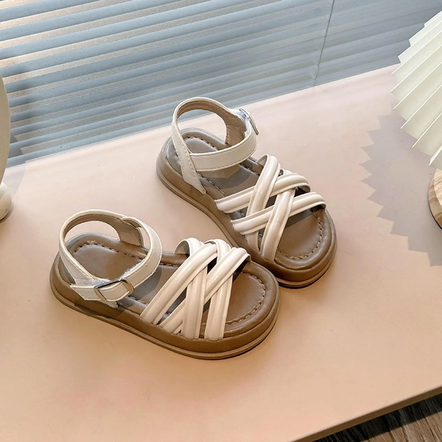 Girls Sandals Open Toe Breathable Princess Non-Slip Flats Summer Beach Lightweight Rubber Sole Ankle Strap Sandals