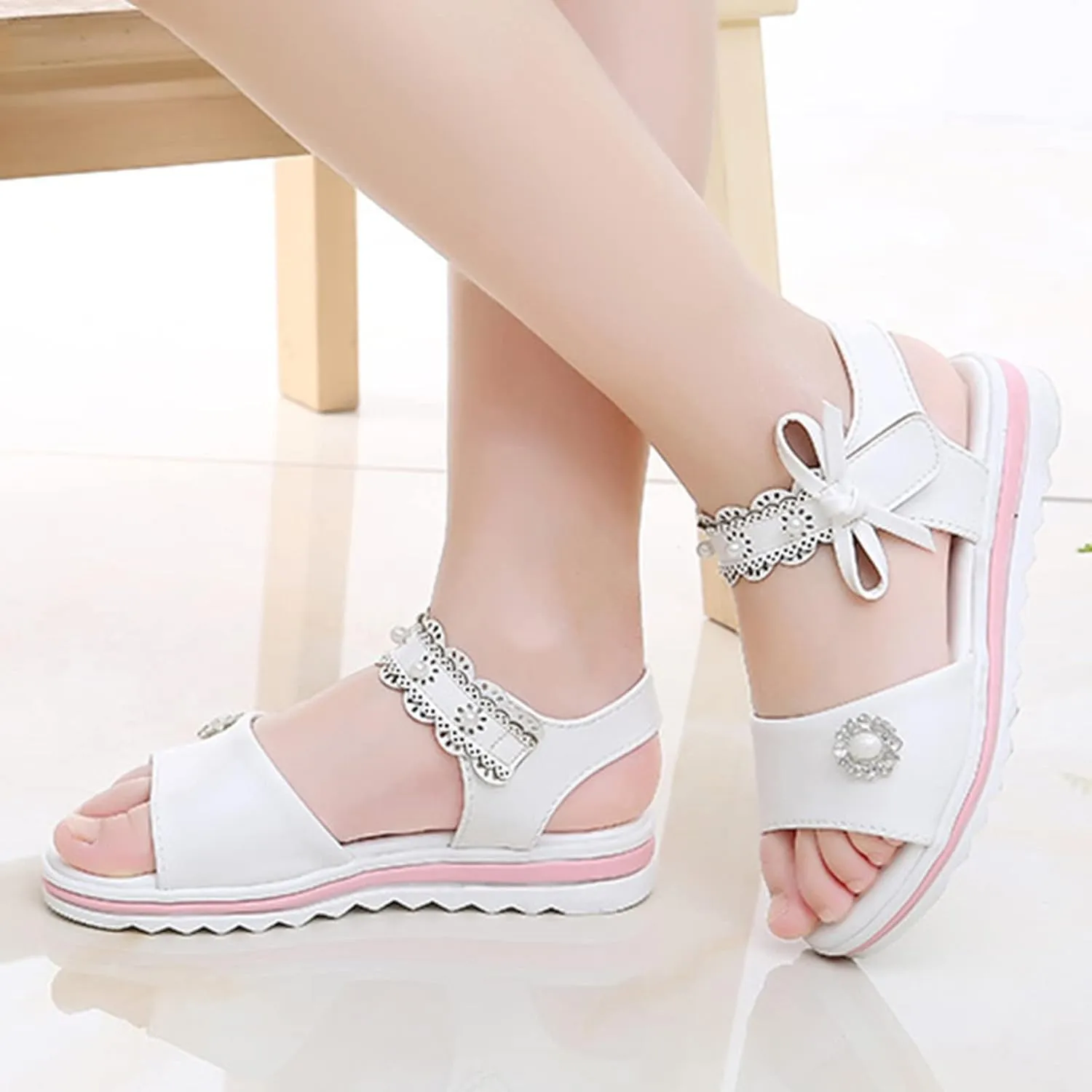 Girls Sandals Open Toe Cute Flat Dress Sandals Strappy Summer Outdoor Beach Shoes (White, 13.5 Little Child)