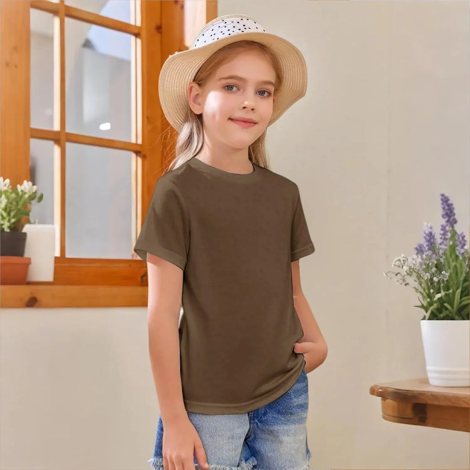 Girls Short Sleeve T-Shirt Basic Solid Tees Crewneck Tops for Tween Girls Loose Blouse Preppy T-Shirt Athletic Tops