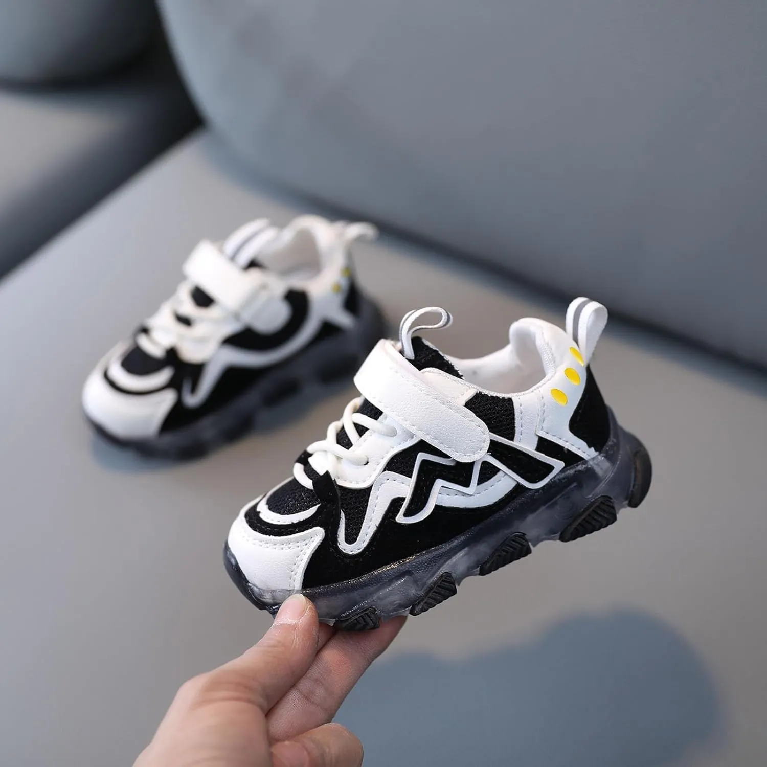 Kids LED Sneakers for Boys Hook&Loop Low Light Up Shoes LED Girls USB Recharging Breathable Sport Walking Shoes