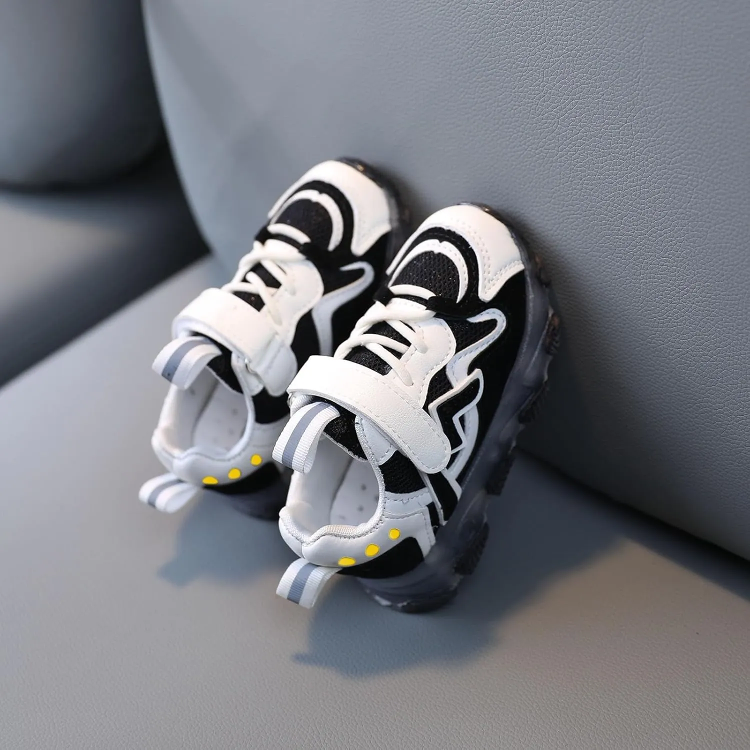 Kids LED Sneakers for Boys Hook&Loop Low Light Up Shoes LED Girls USB Recharging Breathable Sport Walking Shoes