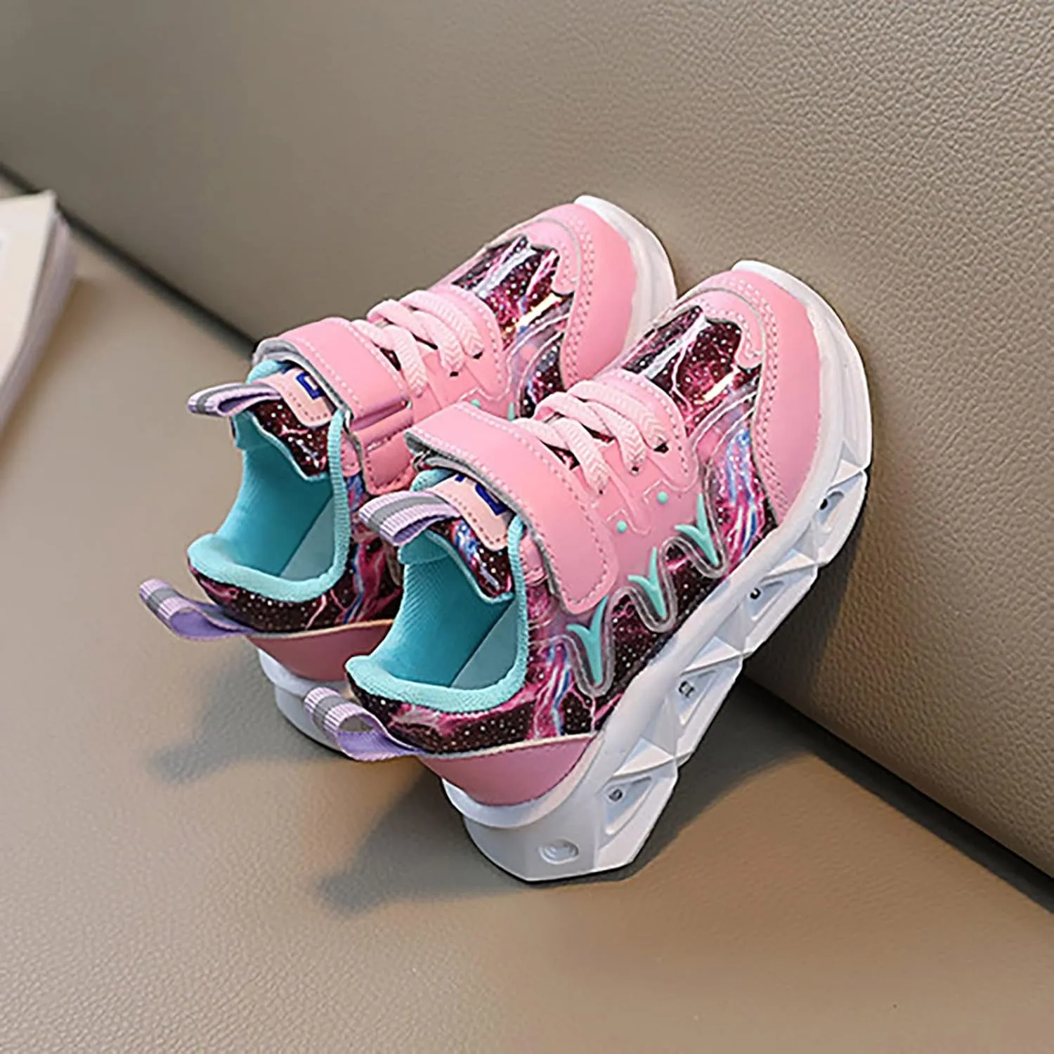Light Up Shoes Toddler Girls Boys Lightweight LED Flashing Glitter Mesh Breathable Adorable Sneakers for Little Kid