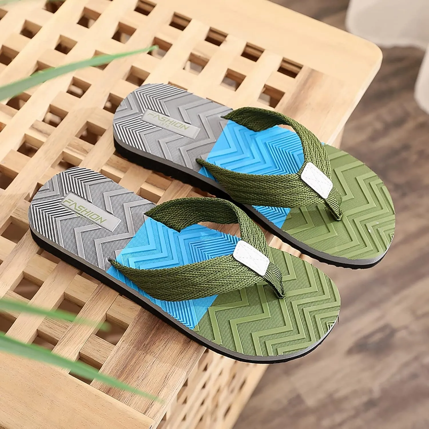 Men Classical Comfortable Flip Flop Fashion Sandals Slide Sandals Beach Slippers Air Walk Flip Flops