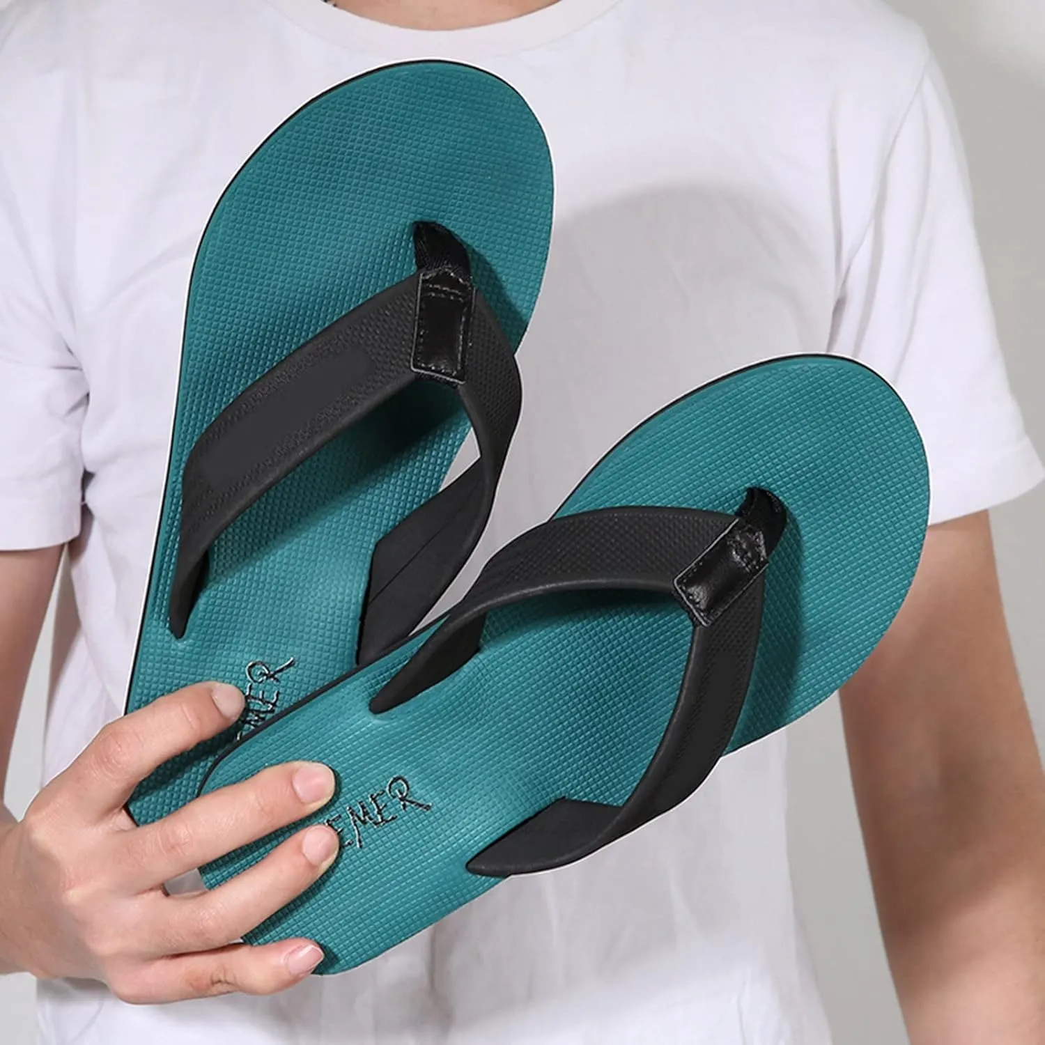 Men Fashion Flip Flops Fashion Flat Beach Sandals Soft Bottom Flat Slippers Slides with Sayings