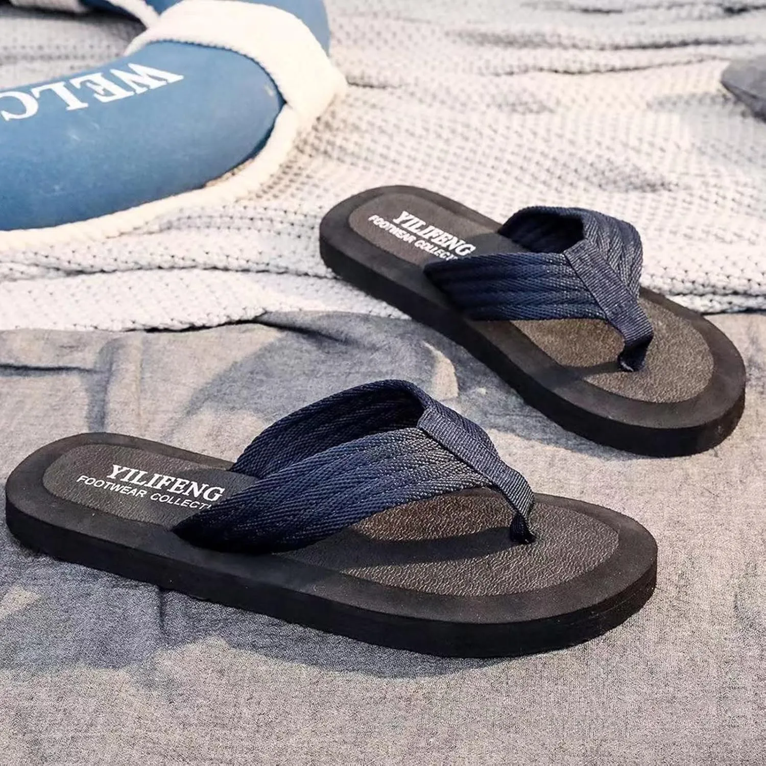 Men Shoes Fashion Beach Flip Flops Flat Toe Sandwich Beach Flip Flops for Men Light Sandals