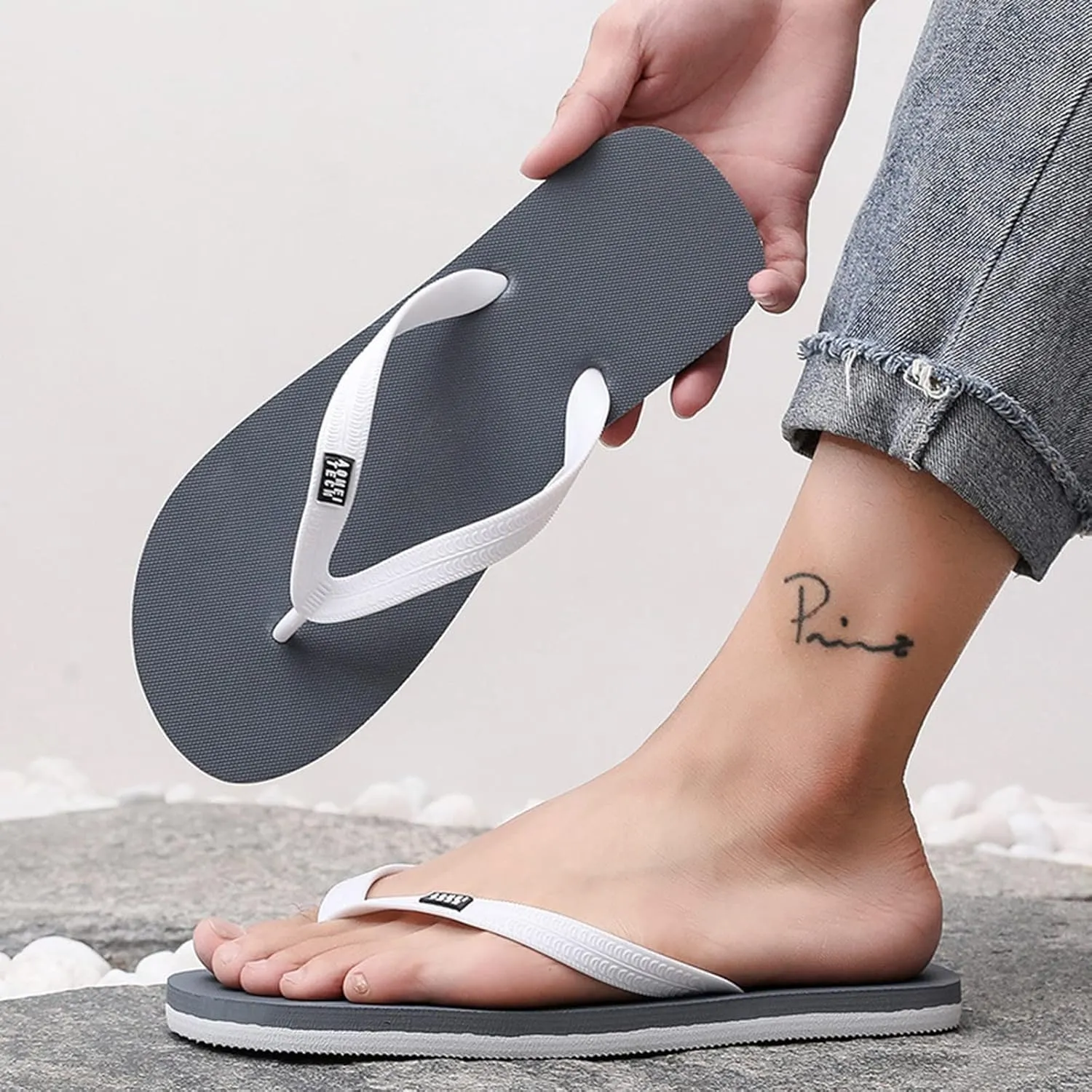 Men Shoes Flat Herringbone Slippers Fashion Casual Beach Casual Sandals Slip Sandal Flip Flops