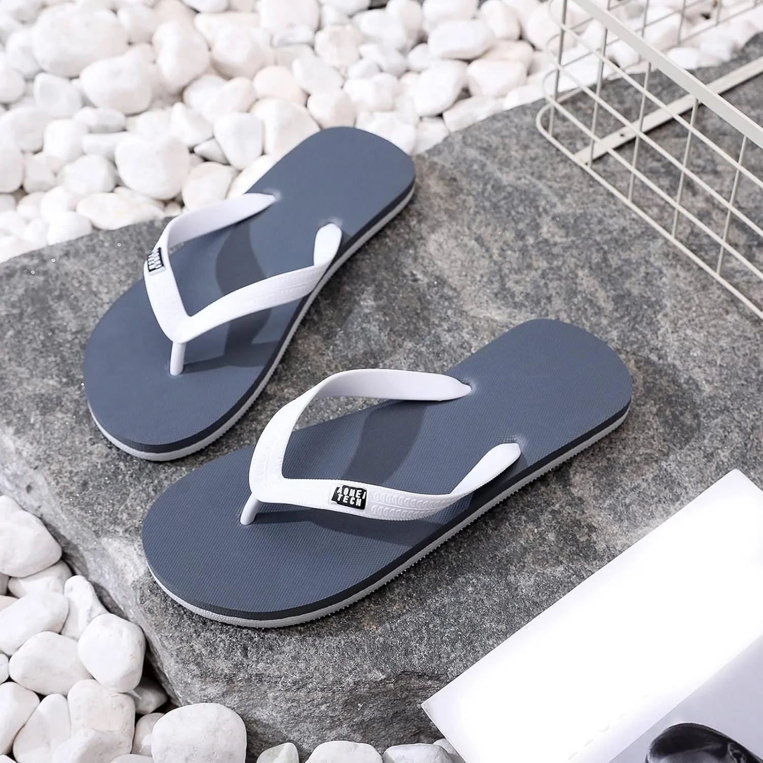 Men Shoes Flat Herringbone Slippers Fashion Casual Beach Casual Sandals Slip Sandal Flip Flops