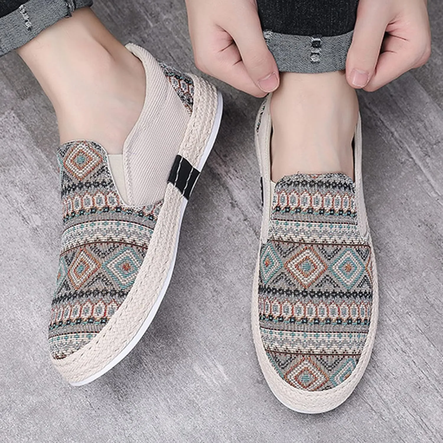 Men Slip on Walking Shoes Comfort Memory Foam Breathable Mesh Fashion Sneakers Non Slip Arch Support Vacation Athletic Running Shoes