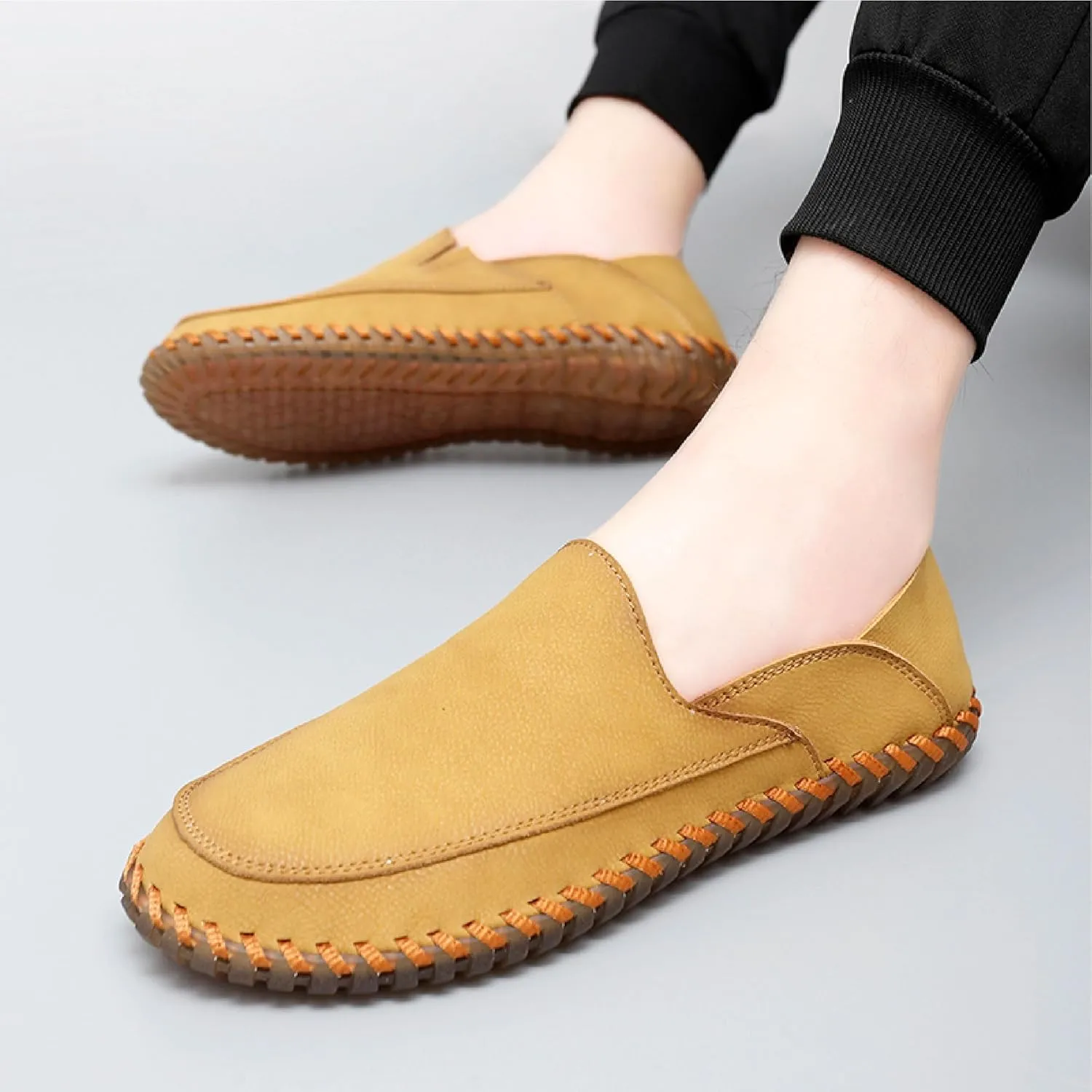 Mens Anti Slip Driving Shoes Leather Loafers Casual Fashion Leather Shoes Comfortable Soft Walking Shoes