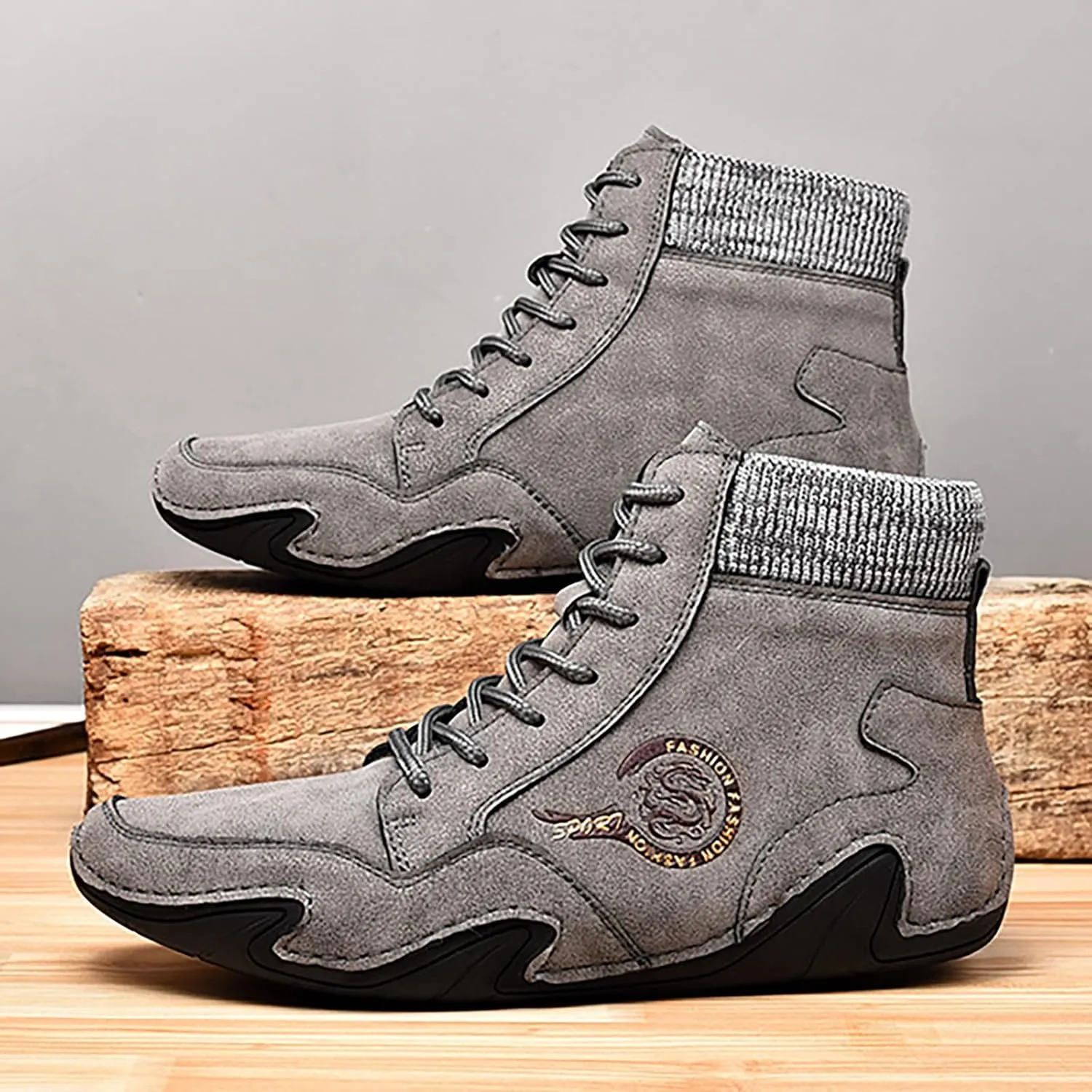 Men's Comfortable Walking Shoes Soft Flat Soled High Top Sneaker Lightweight Workout Shoes Business Casual Shoe