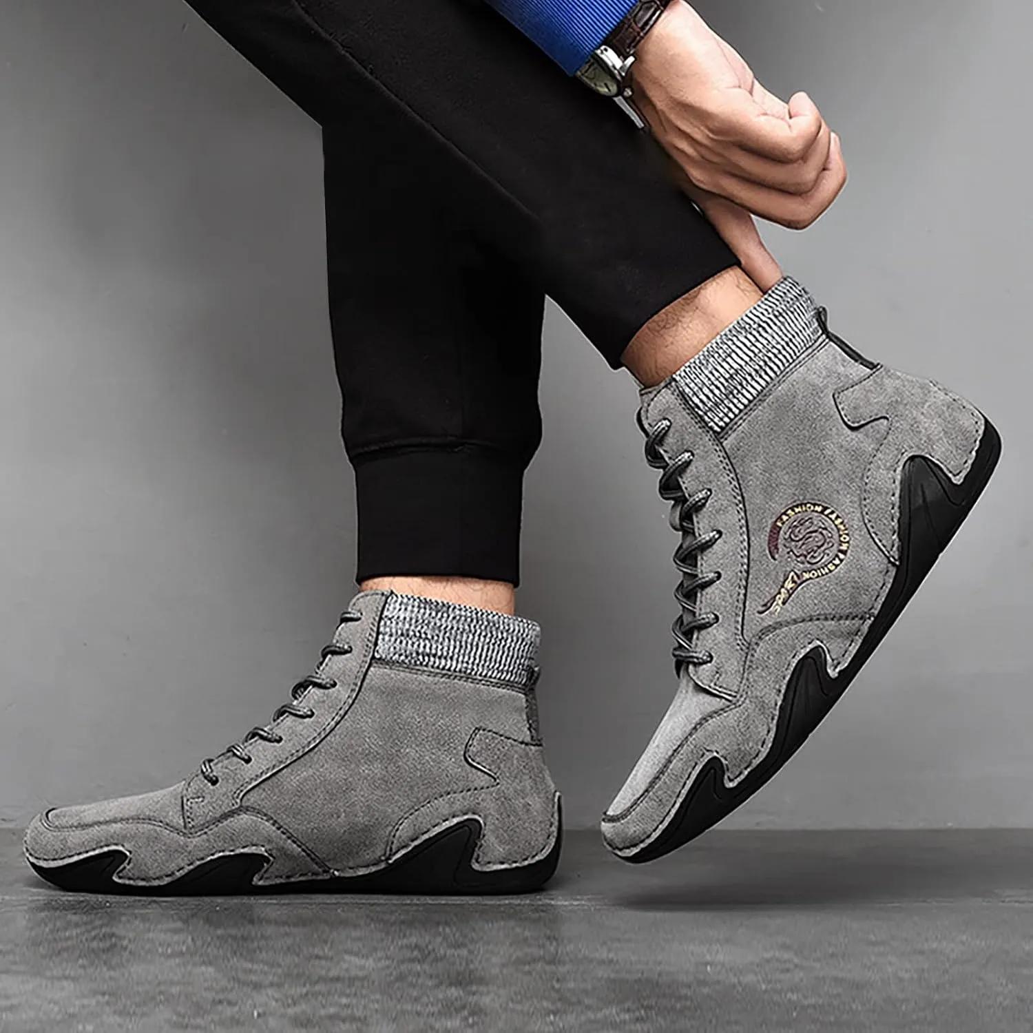 Men's Comfortable Walking Shoes Soft Flat Soled High Top Sneaker Lightweight Workout Shoes Business Casual Shoe