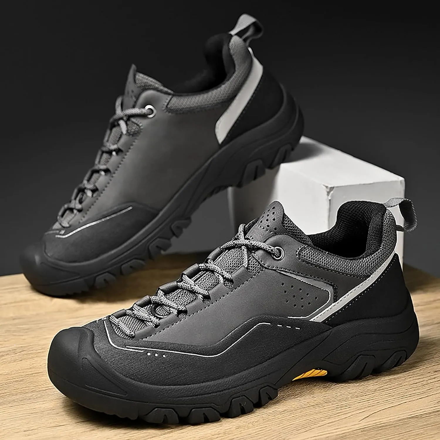 Men's Genuine Leather Waterproof Hiking Shoes Outdoor Lightweight Breathable Trekking Trails Shoes Casual Non-Slip Sneakers