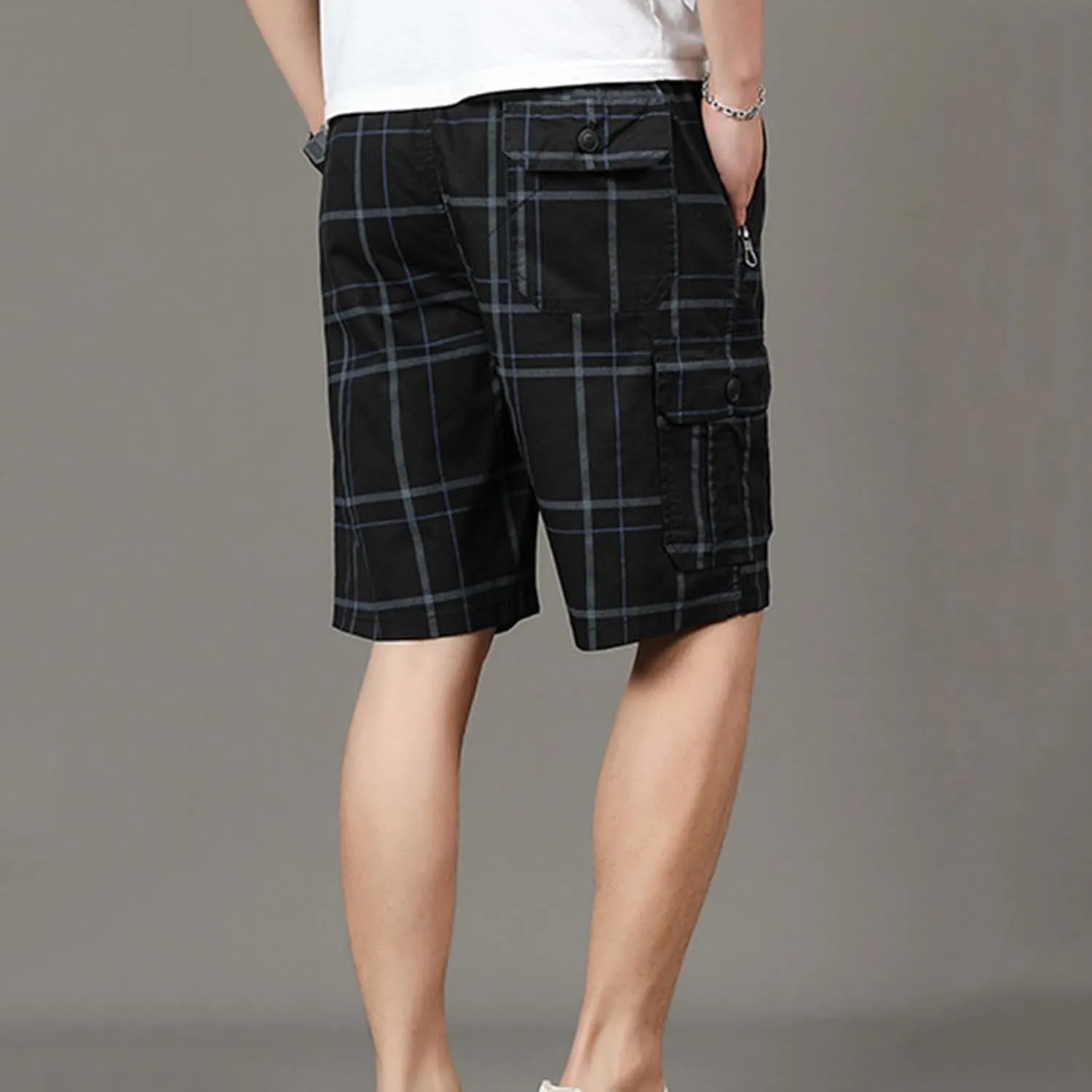Mens Plaid Cargo Shorts Zipper Pockets Shorts Elastic Waist Shorts Plus Size Cotton Shorts Casual Five-Point Pants