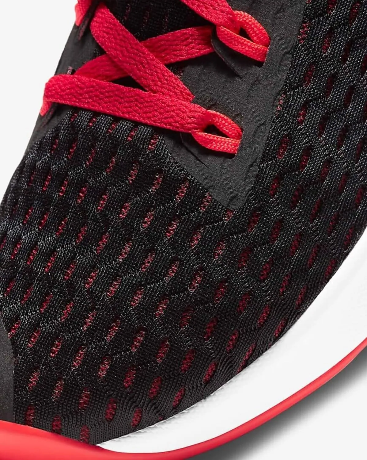 Nike Men's Basketball Shoe