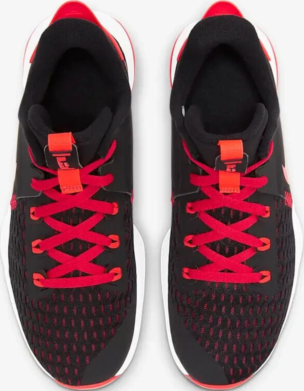 Nike Men's Basketball Shoe