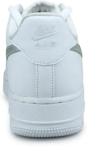 Nike Women's Basketball Shoe