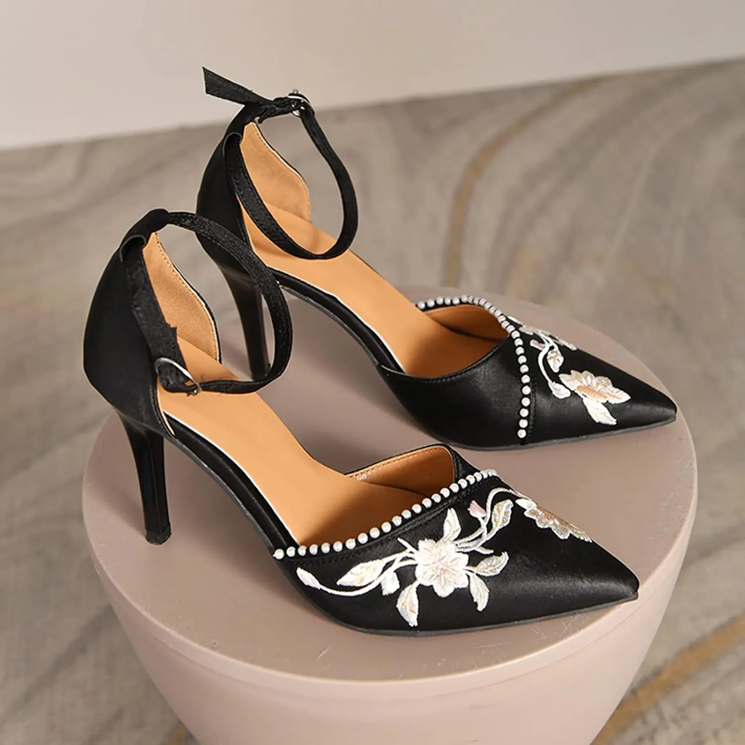 Pumps Shoes Thin Shoes Flowers Casual Toe Embroidery Sandals Women Strap Single Heels Pointed Women's High Heels