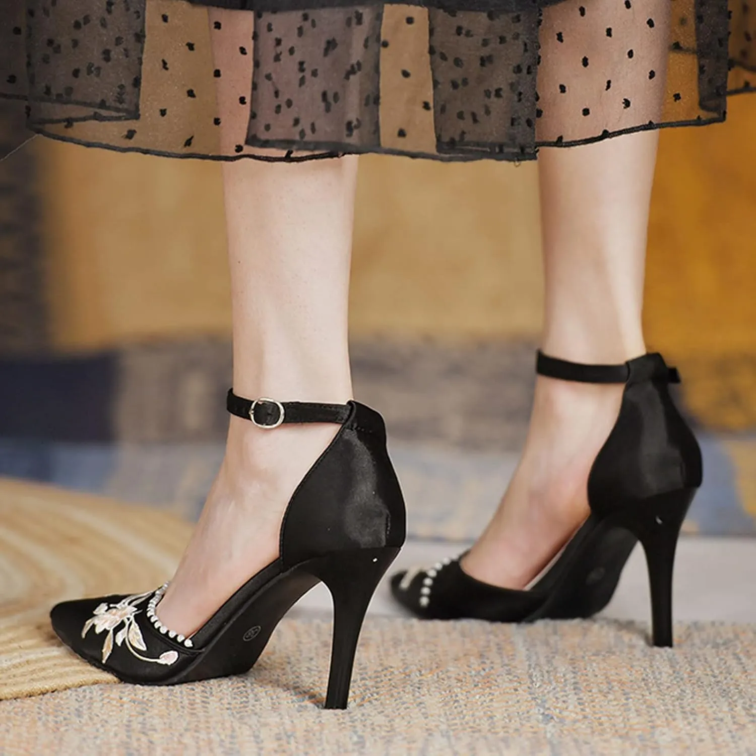 Pumps Shoes Thin Shoes Flowers Casual Toe Embroidery Sandals Women Strap Single Heels Pointed Women's High Heels