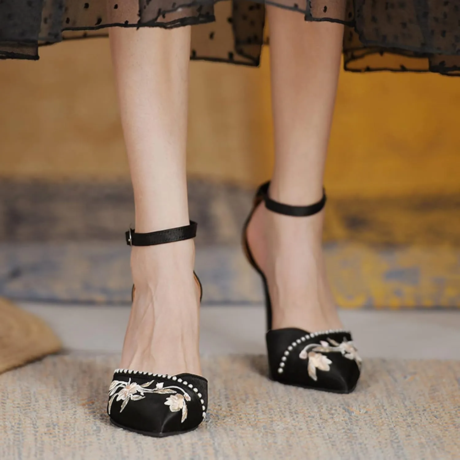 Pumps Shoes Thin Shoes Flowers Casual Toe Embroidery Sandals Women Strap Single Heels Pointed Women's High Heels