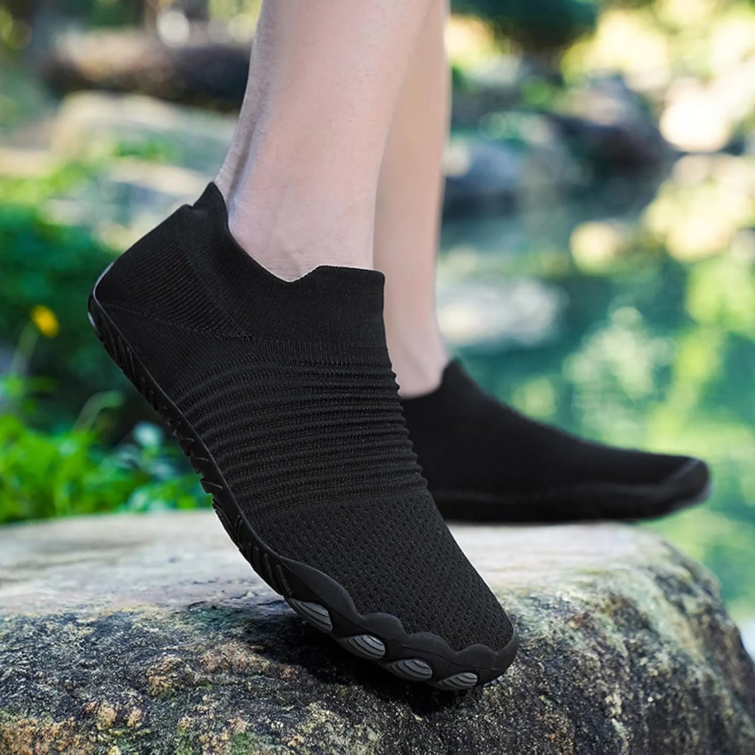 Slip on Walking Shoes Men Comfy Knitted Memory Foam Breathable Mesh Fashion Sneakers Non Slip Travel Jogging Training Gym Shoes Wide Width
