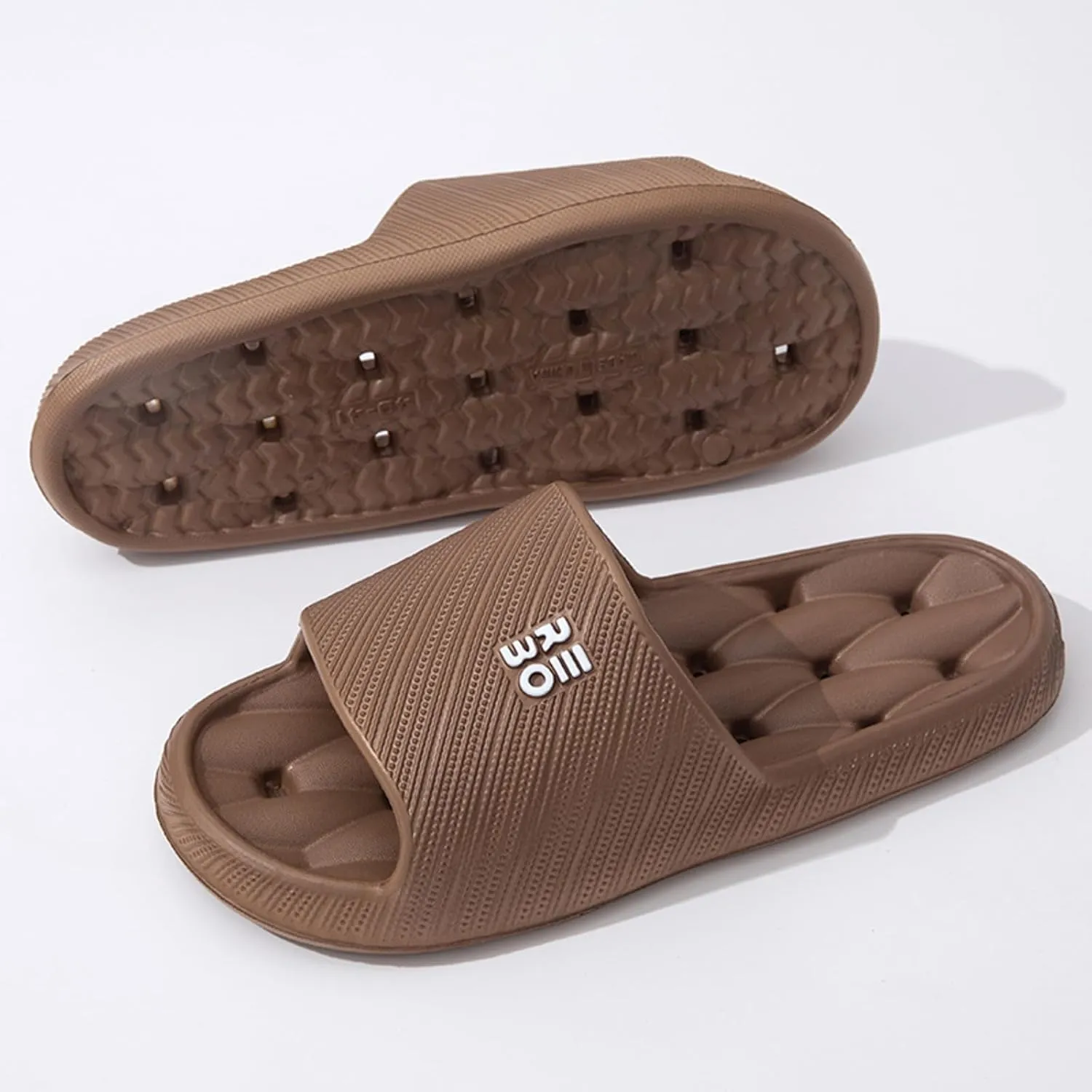 Slippers EVA Breathable Shoes Water Leaking and Quick Drying Women's Letter Home Sandals Slip and Smell Home Slippers