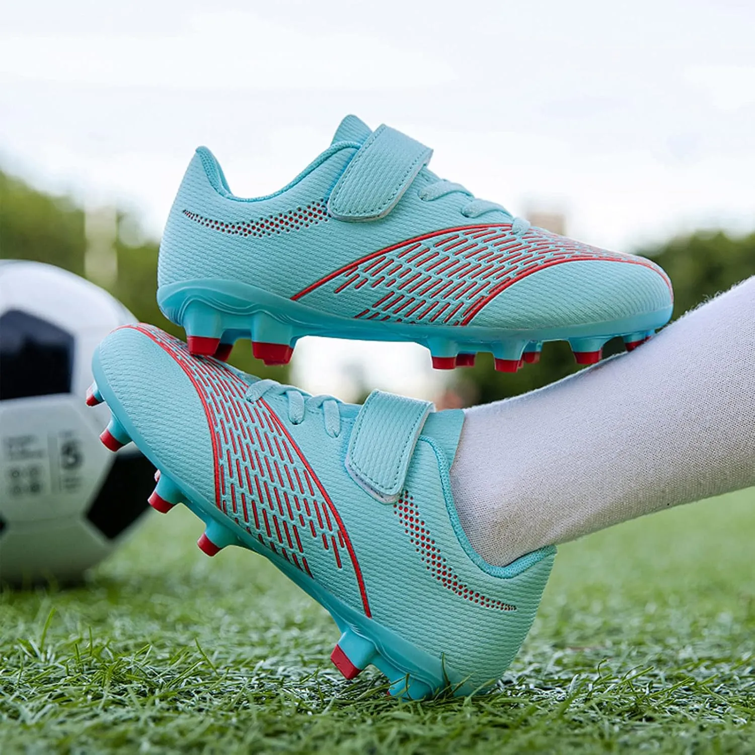 Soccer Shoes for Boys Girls Indoor Football Cleats Firm Ground Soccer Cleats Kids Turf Training Sneakers