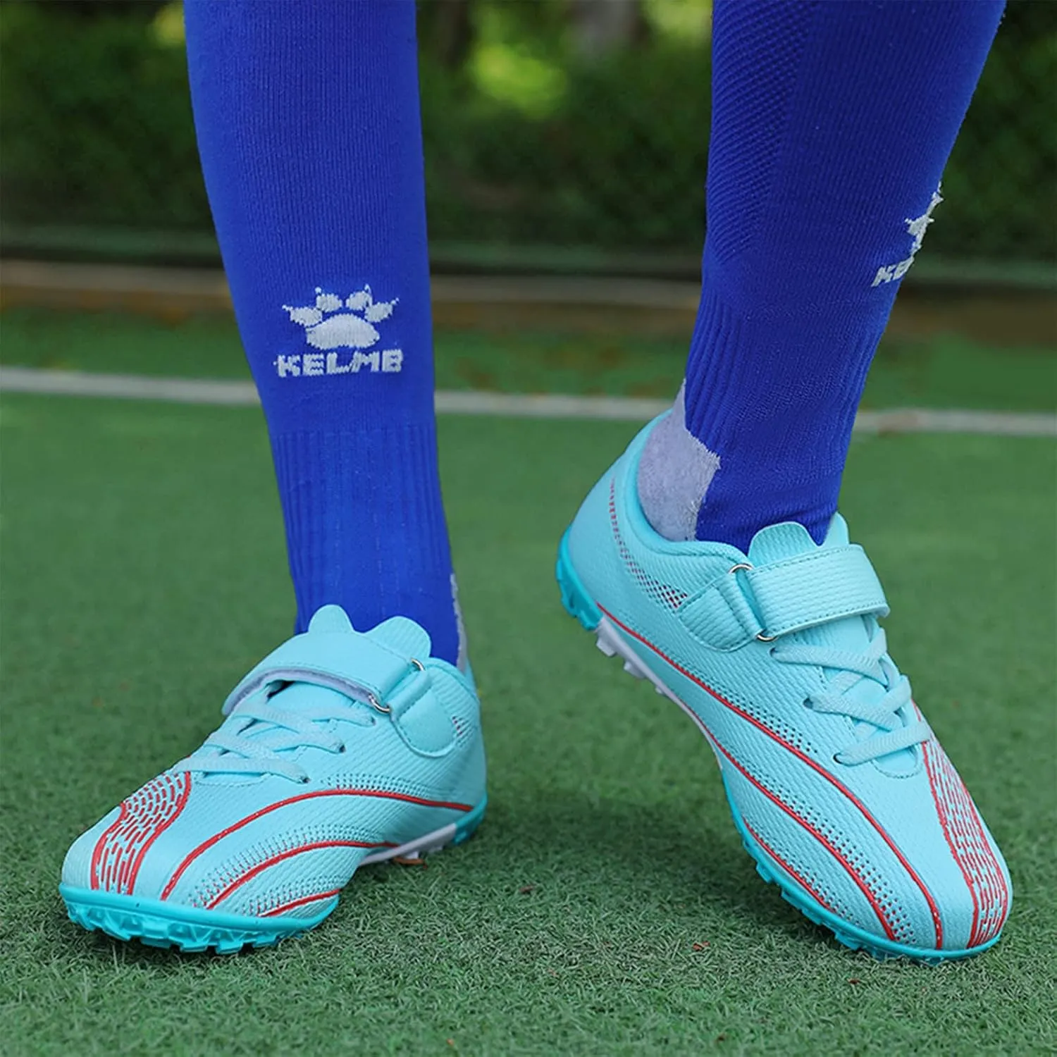 Soccer Shoes for Boys Girls Indoor Football Cleats Firm Ground Soccer Cleats Kids Turf Training Sneakers