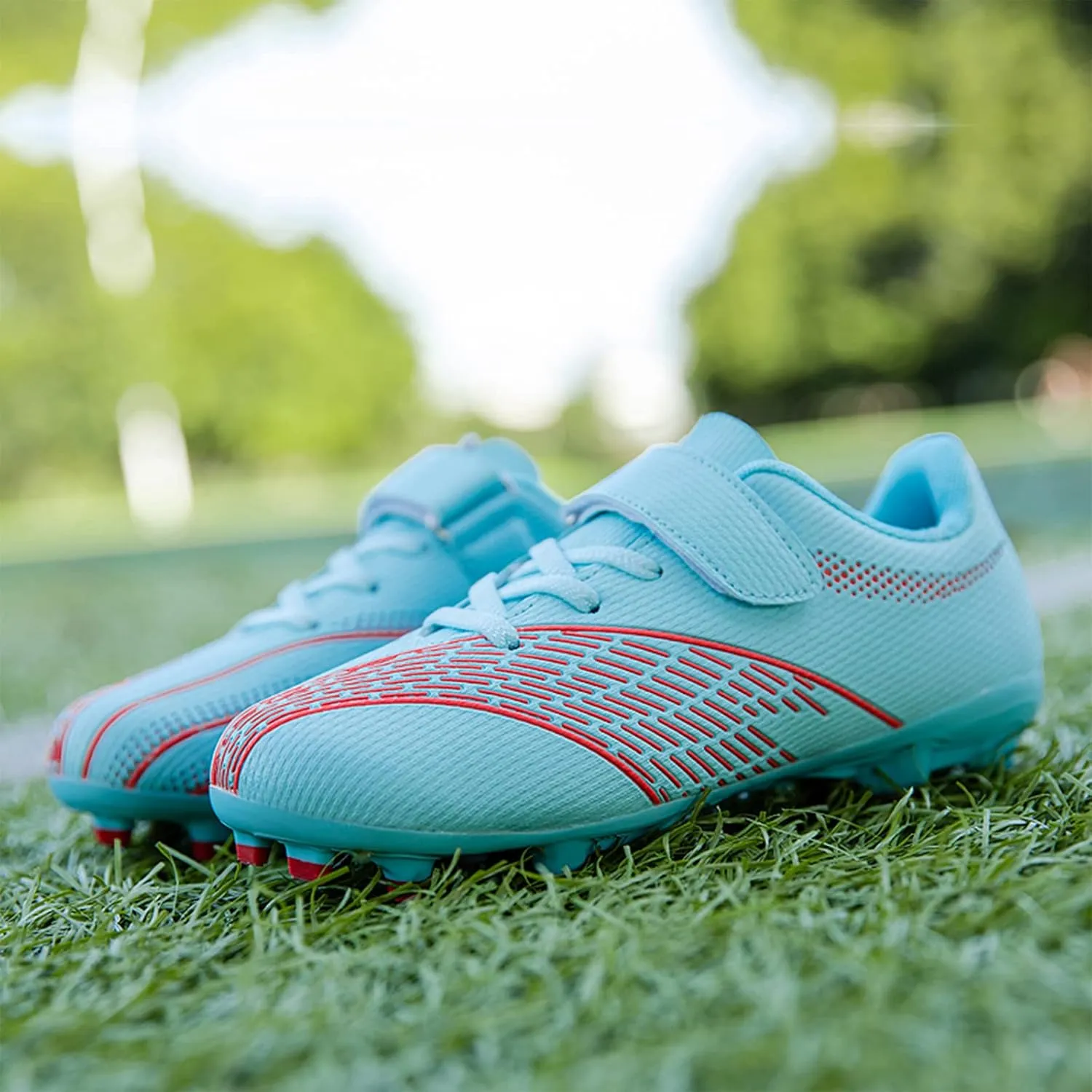 Soccer Shoes for Boys Girls Indoor Football Cleats Firm Ground Soccer Cleats Kids Turf Training Sneakers