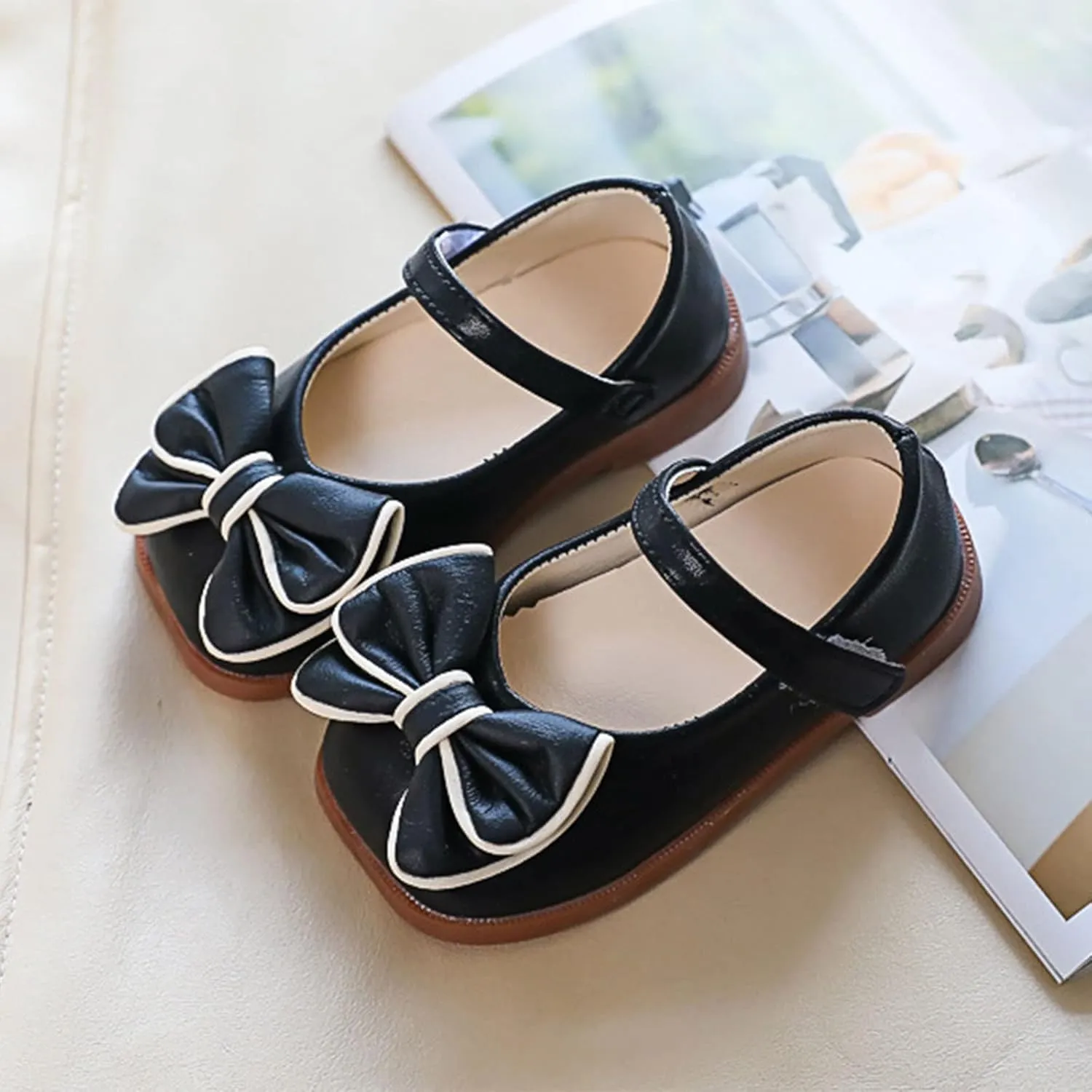 Spring and Summer Girls Casual Shoes Bow Hook Loop Solid Color Comfortable Single Shoes Toddler Girls Running Shoes