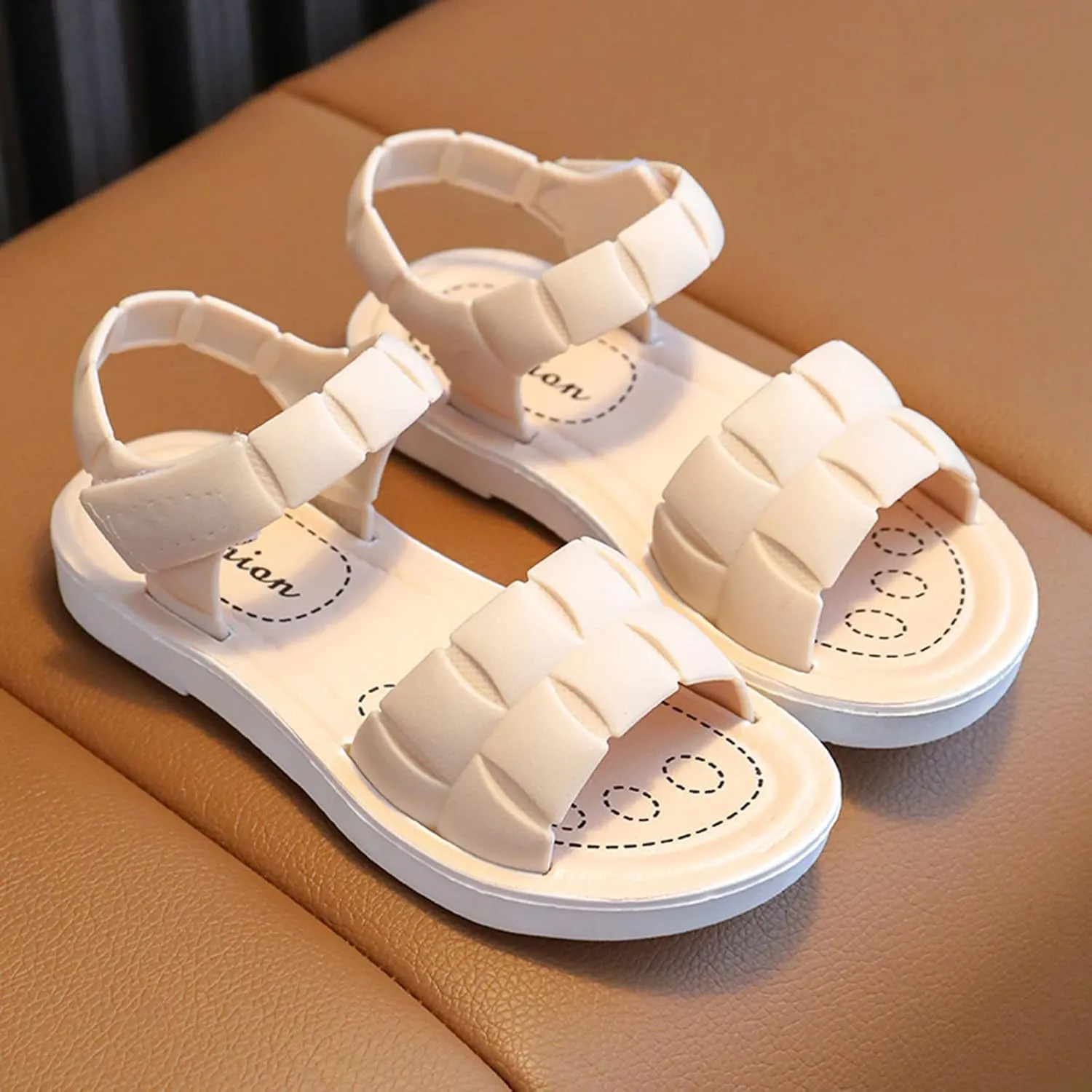 Toddler Girls Sandals Soft Flat Shoes Fashion Comfortable Open Toe Lightweight Princess Sandals (White, 9.5 Toddler)