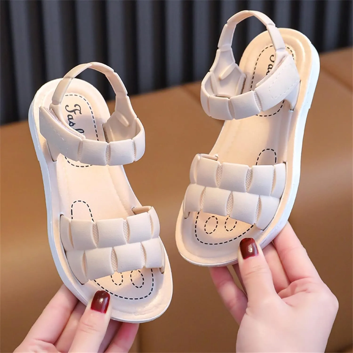 Toddler Girls Sandals Soft Flat Shoes Fashion Comfortable Open Toe Lightweight Princess Sandals (White, 9.5 Toddler)