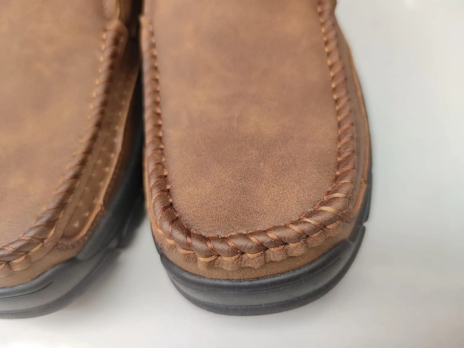 Veslexth Mens Classic Walking Loafers Men Leather Leisure Driving Slip On Sneakers Casual Soft Outdoor Comfortable Dress Shoes