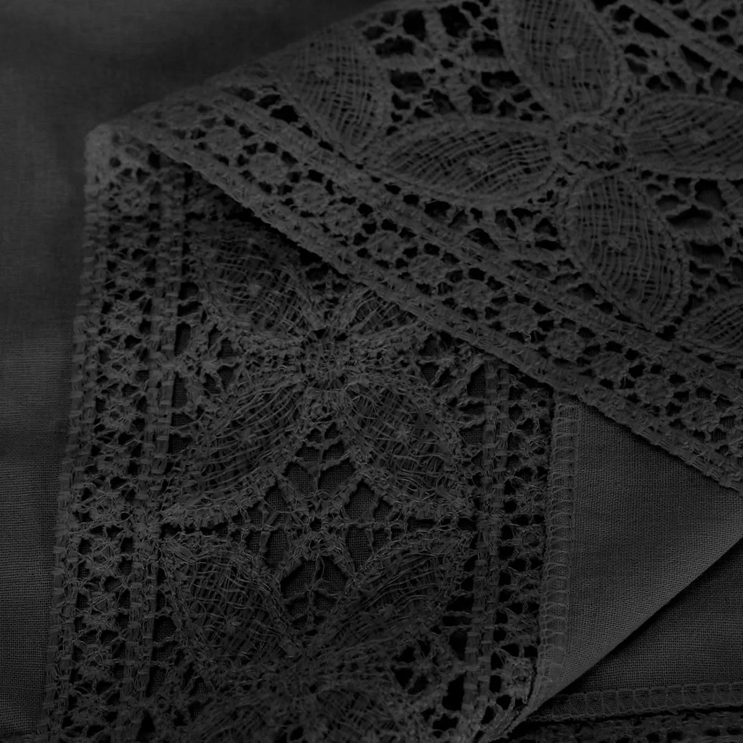 Womens 3/4 Sleeve Shirts V-Neck Lace Tops Teen Girls Going Out Casual Cozy Blouses Tee Trendy Summer Outfits Clothes