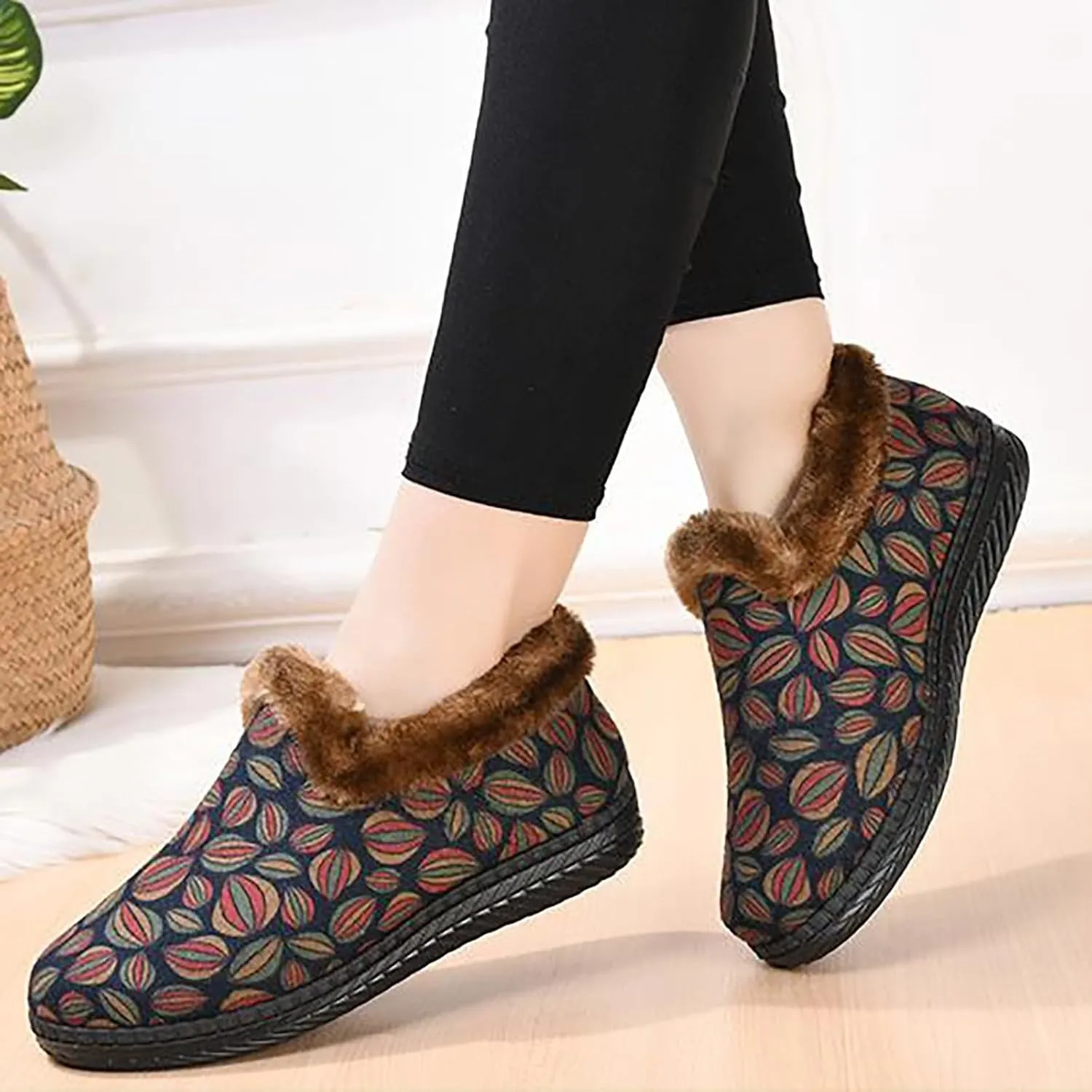 Womens Insulated Hiking Boots Deer Prints Flat Round Toe Lazy Suede Shoes Snow Boots Boots Womens