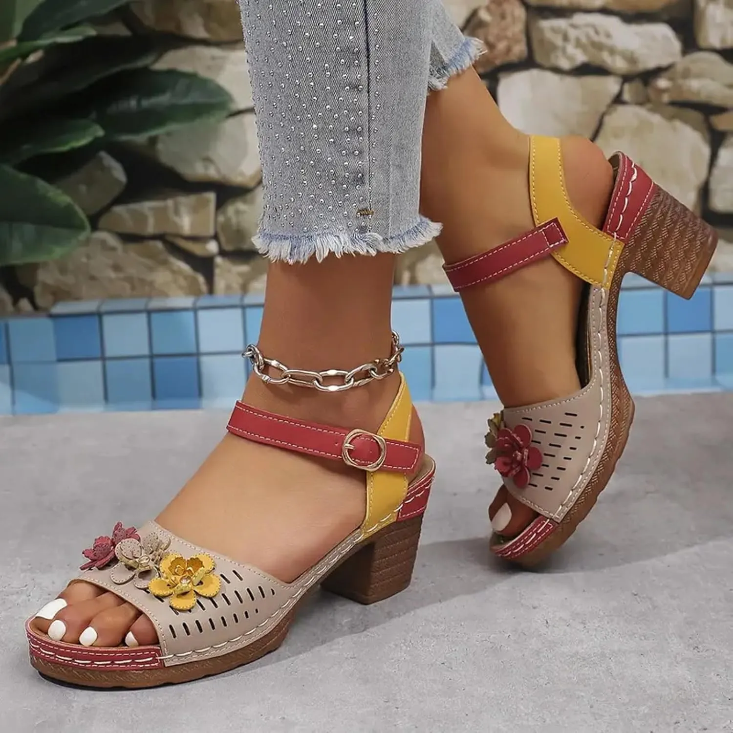 Women's Open Toe Low Block Heels Sandals Fish Mouth Thick Heel Women's Shoes Fashionable Casual Flower Decoration Color