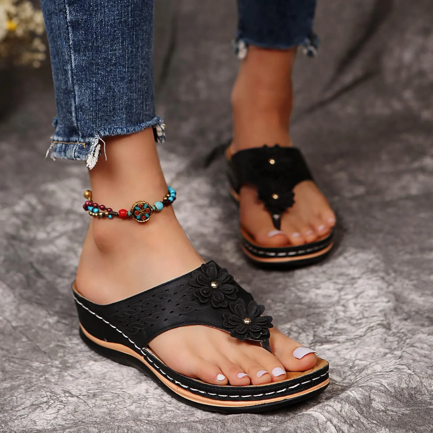 Womens Sandals Comfortable Flip Flops with Arch Support Summer Casual Dressy Wedge Platform Sandals Cute Shoes