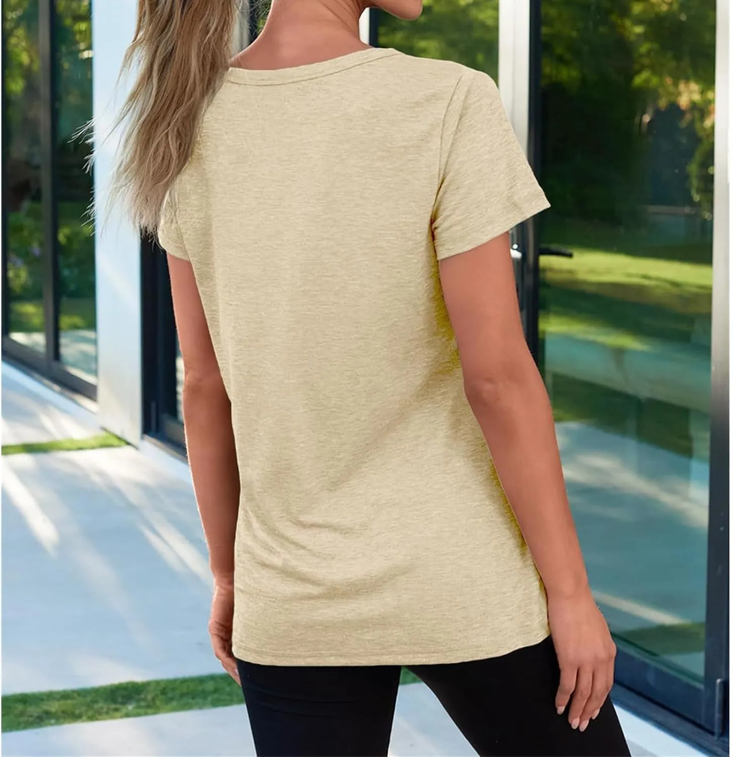 Womens T Shirts Short Sleeve V Neck Tops Loose Fit Summer Casual Tee Tops Fashion Trendy Soft Tee Shirt with Pocket