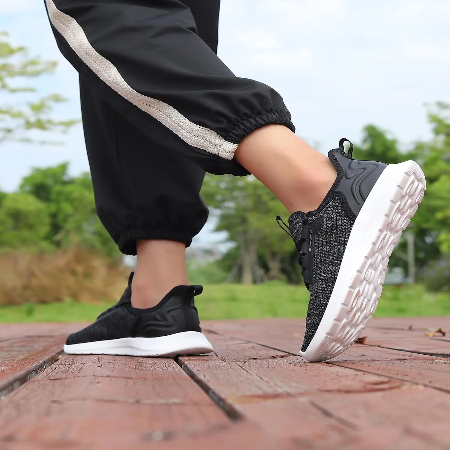 Womens Walking Running Shoes Slip on Lightweight Casual Sneakers